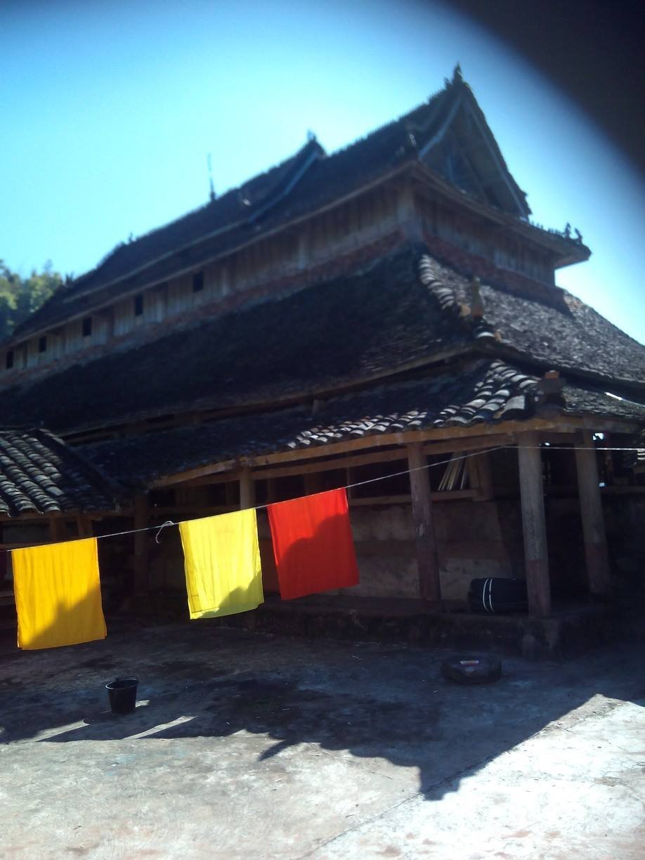 4 Days Luang Prabang Trekking To Waterfall, Kayak, Caves, Homestays, Boat Rides